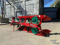 Ploughs Kverneland 2300B