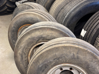 Wheels, Tyres, Rims & Dual spacers Vredestein VREDESTEIN 13.075X16 wiel 6-161-205