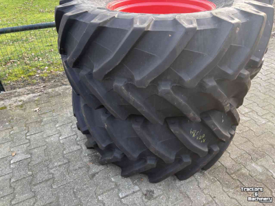 Wheels, Tyres, Rims & Dual spacers Trelleborg 600/65R28 TM800 90% op 10 gaats velgen