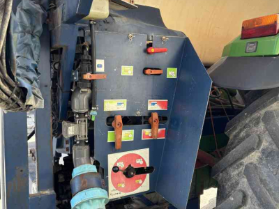 Fieldsprayer self-propelled John Deere John deere 6310 Sieger opbouw