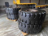 Wheels, Tyres, Rims & Dual spacers Volvo 20.5R25