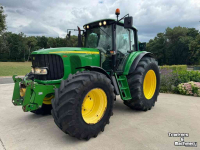 Tractor John Deere 6820