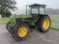 Tractor John Deere 3040 MFWD SG2