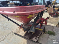 Fertilizer spreader Trioliet TS6 kunstmeststrooier