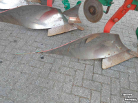 Ploughs Kverneland LD 100-160-8   4 Schaar ploeg
