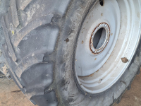 Wheels, Tyres, Rims & Dual spacers Continental CONTINENTAL 600/65X38 Continental buitenbanden