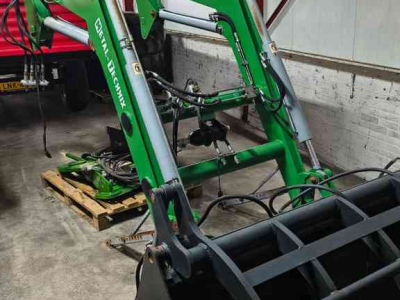 Front-end loader Hofstede Tytan MT03