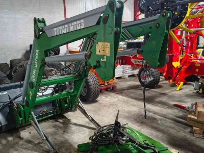 Front-end loader Hofstede Tytan MT03