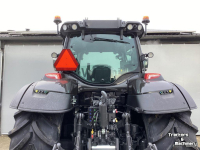 Tractor Valtra T175ED