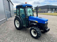 Small-track Tractor New Holland TN75VA Smalspoortrekker