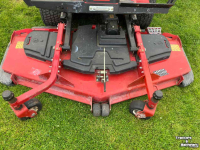 Ride-on mower Toro Groundsmaster 3300