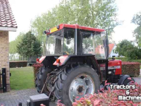 Tractor Case Case-IH 733 International