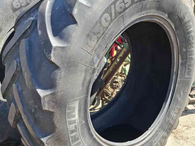 Wheels, Tyres, Rims & Dual spacers Michelin 650/65R38