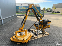 Mowing arm with rotary mower McConnel PA32
