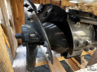 Combine New Holland Rotor New Holland CR Combine 22 inch Rechts 84591343/Links No:84590644