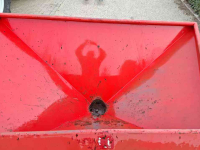 Fertilizer spreader Lely Gedragen kunstmeststrooier