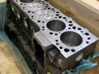 Engine New Holland 504384381 KORTE MOTOR