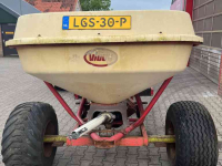 Fertilizer spreader Vicon Kunstmeststrooier, onderstel, banden, diversen