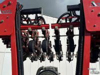Seed drill Agricola Italiana SN130 pneumatische precisiezaaimachine 15 rijen voor uien