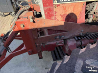 Front-hitch & Pto International universele fronthef, nu gemonteerd op een 956XL