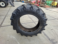 Wheels, Tyres, Rims & Dual spacers Pirelli 12.4R28