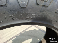 Wheels, Tyres, Rims & Dual spacers Pirelli 12.4R28
