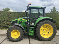 Tractor John Deere 6M 125