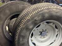 Wheels, Tyres, Rims & Dual spacers  Onbekend 480/70X30  Kleber Wielen