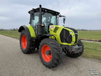 Tractor Claas Arion 530 CIS