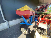 Seed drill Accord DL pneumatic fronttank + kouterbalk