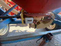 Seed drill Accord DL pneumatic fronttank + kouterbalk