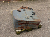 Frontweights New Holland G/70 Serie 8 x 110 KG Frontgewichten