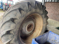 Wheels, Tyres, Rims & Dual spacers Case-IH 620/70 R42