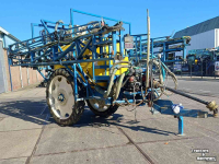 Fieldsprayer pull-type Delvano EAK27