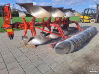 Ploughs Kuhn Multimaster 121 wentelploeg