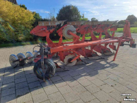 Ploughs Kuhn Multimaster 121 wentelploeg