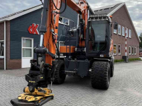 Excavator mobile Doosan Develon DX140W-7