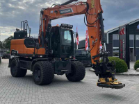 Excavator mobile Doosan Develon DX140W-7