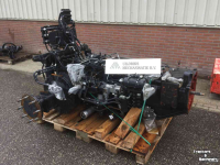 Used parts for tractors Deutz-Fahr ZF versnellingsbak compleet