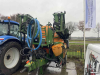 Fieldsprayer pull-type Amazone UX 4200 super