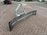 Rubber yard scraper Zocon RS 270