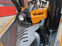 Wheelloader Giant SK 252 D Skidster diesel stage V