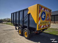Vacuum sweeper Veenhuis Zuigwagen / kipper