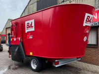Vertical feed mixer BVL V-Mix Plus 22-2S Voermengwagen.
