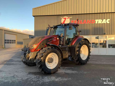 Tractor Valtra T174 Versu