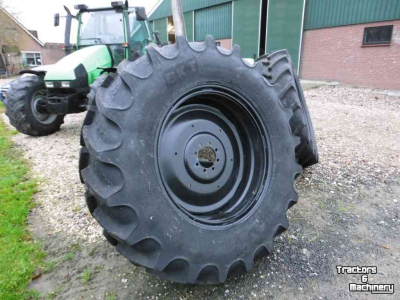 Wheels, Tyres, Rims & Dual spacers BKT 460/85x38