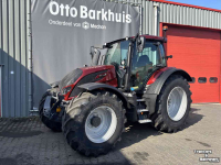Tractor Valtra N175D