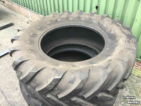 Wheels, Tyres, Rims & Dual spacers Michelin 600/70 R30 en 710/70 R42