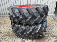 Wheels, Tyres, Rims & Dual spacers Trelleborg 580/70R38 op velg 8 gats fendt
