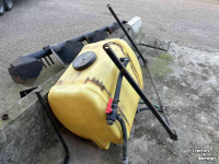 Ridging Hiller  Vloeistof tank met aanaarder